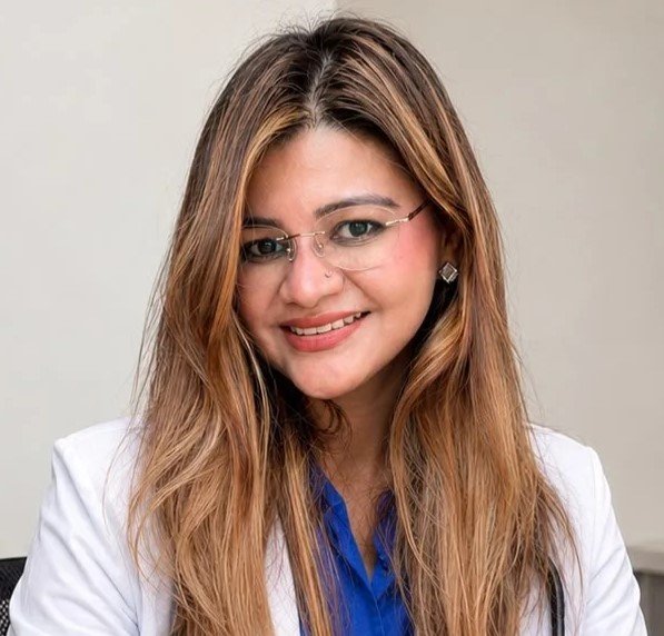 Dr Samana Sayed
